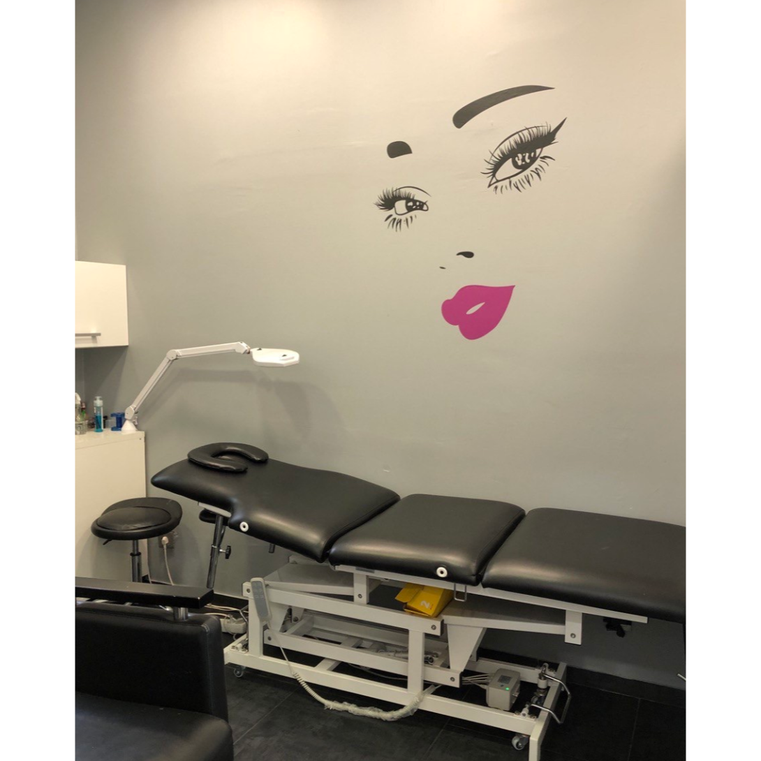 Raihan Beauty, Badstr. 48 in Berlin