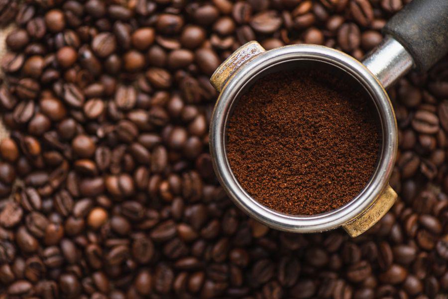 TCHIBO
In unserer Tchibo-Ecke finden Sie eine Auswahl an aromatischen Kaffees und alle zwei Wochen ein wechselndes Angebot von Haushaltswaren, Alltagshelfern und vielem mehr.