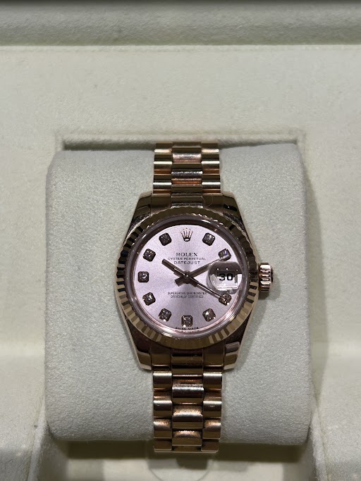 Images KOMEHYO（コメ兵）買取センター宮崎山形屋