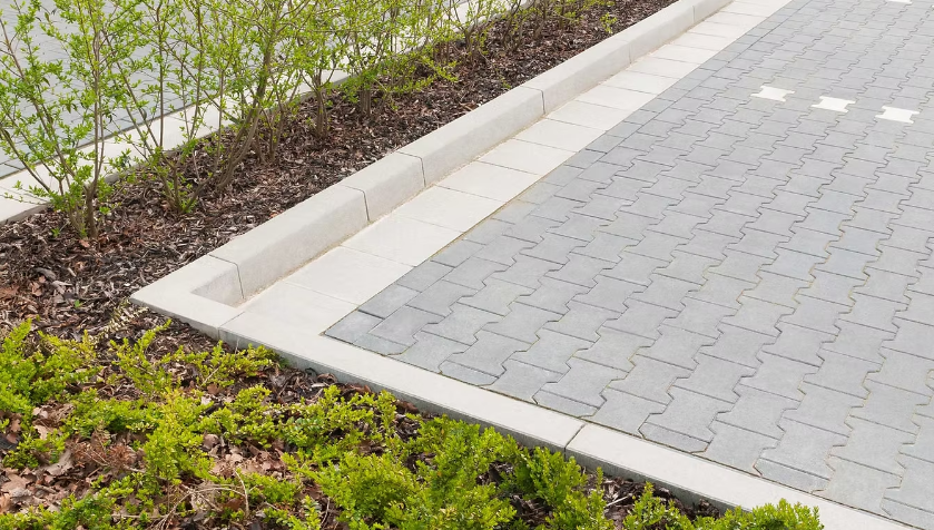 Fencing
Landscaping Limerick
Concrete & Kerbing
Groundwork
Patios & Paving
Mini Digger Hire Limerick
Maintenance and Repairs
Site Clearance
Drainage