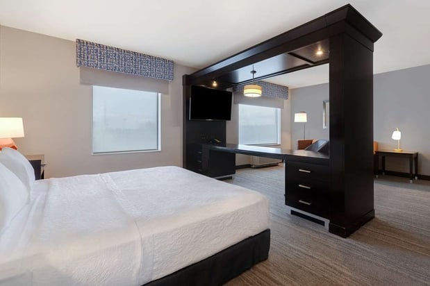 Images Hampton Inn & Suites Seattle/Federal Way