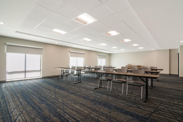 Images Holiday Inn Express & Suites Springdale - Fayetteville Area by IHG