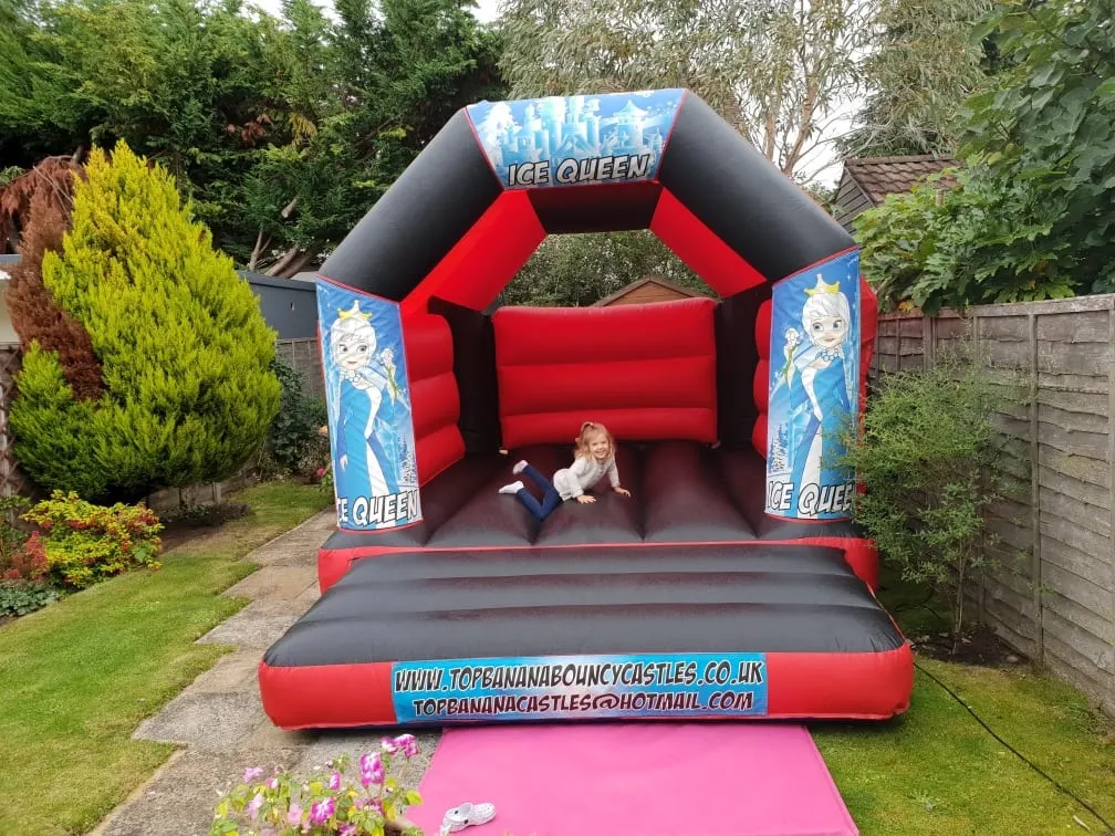 Images Top Banana Bouncy Castles