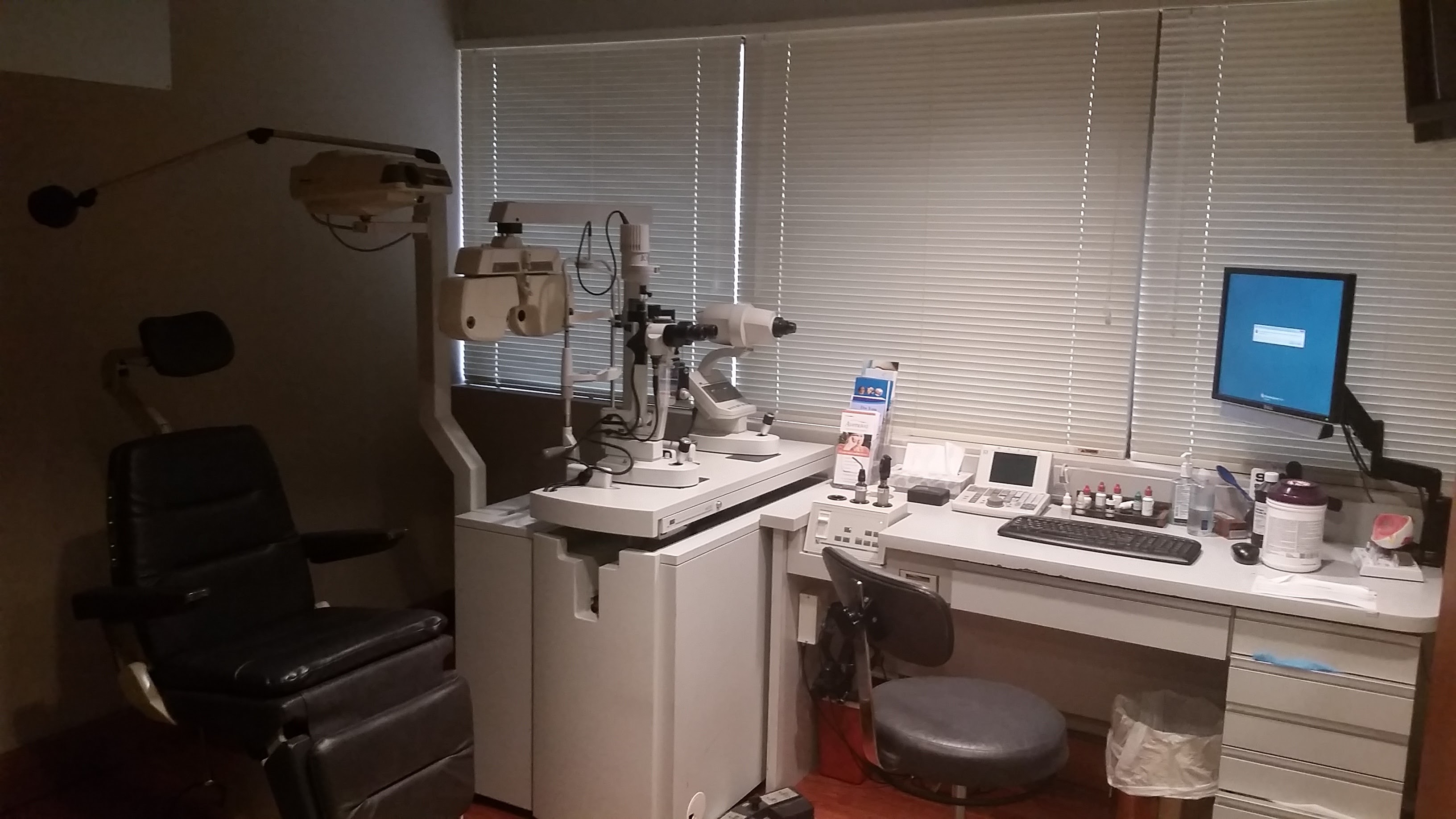 Siepser Laser Eyecare - Wayne Photo