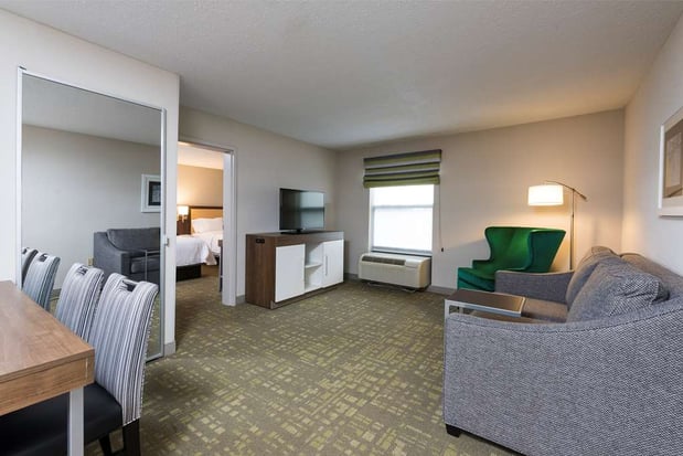 Images Hampton Inn & Suites East Lansing/Okemos