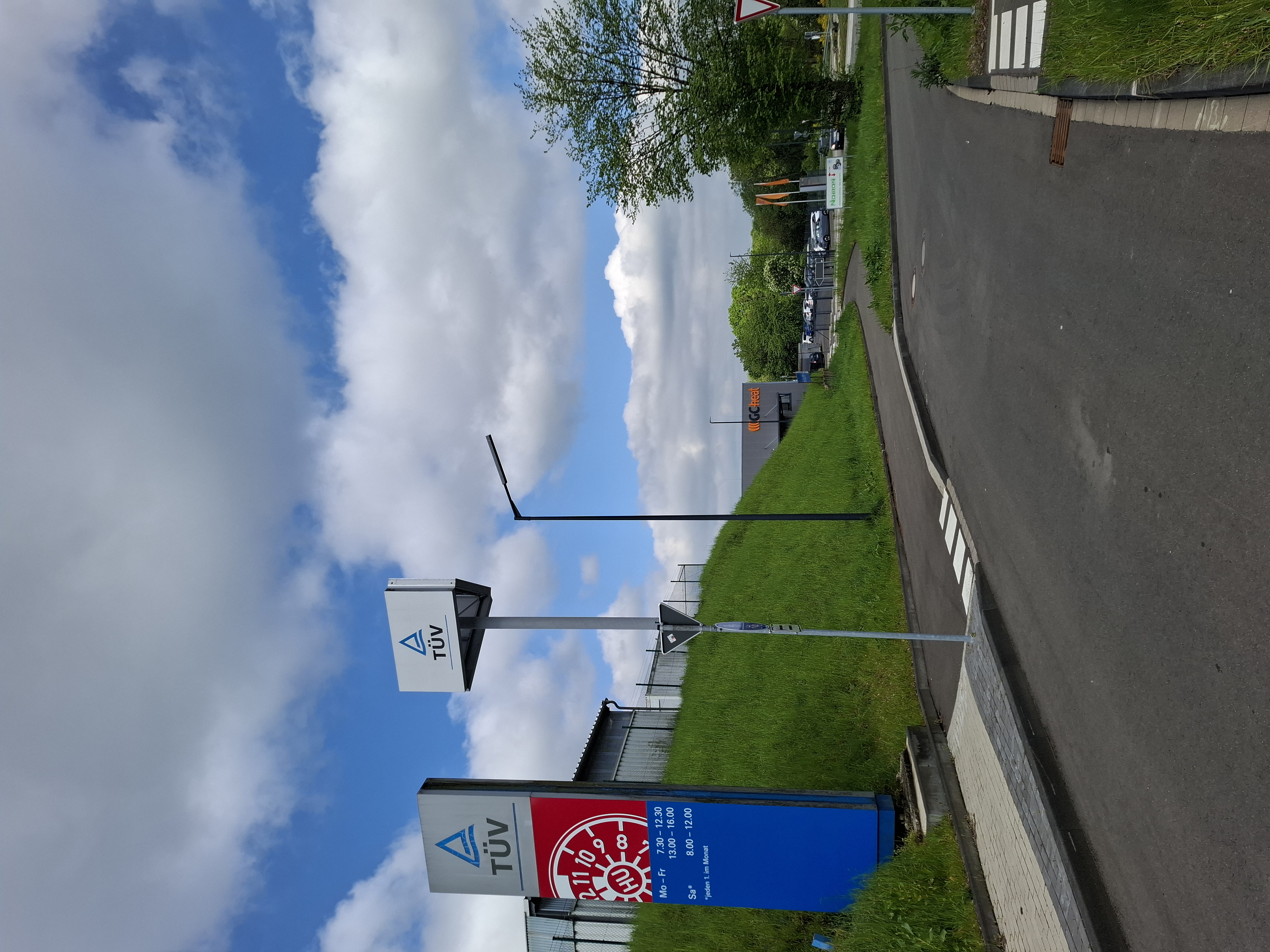 TÜV Rheinland Prüfstelle Waldbröl, Industriestraße 27 in Waldbröl