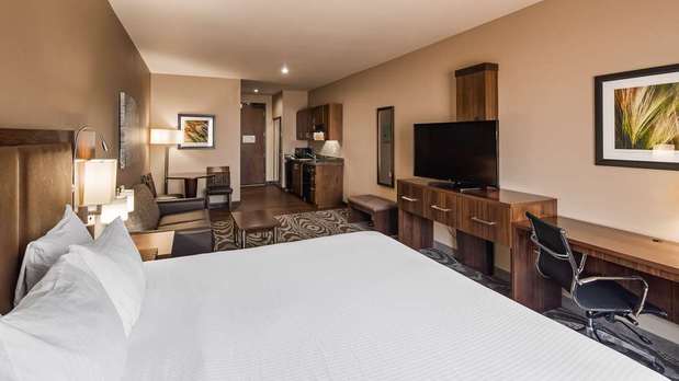 Images Best Western Plus Williston Hotel & Suites