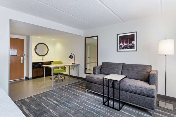 Images Hampton Inn & Suites Orlando Intl Dr N