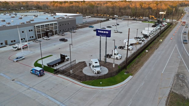 Images Vanguard Truck Leasing