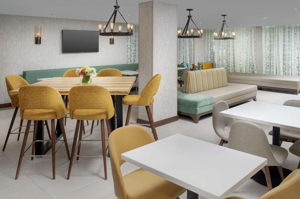 Images Hilton Garden Inn Miami Brickell South