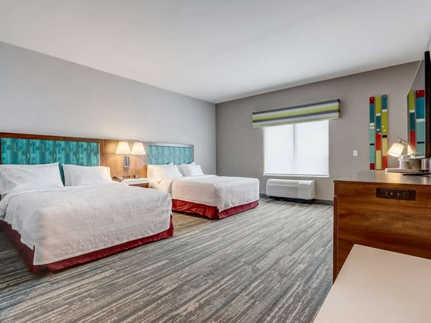 Images Hampton Inn and Suites by Hilton Cincinnati Midtown Rookwood