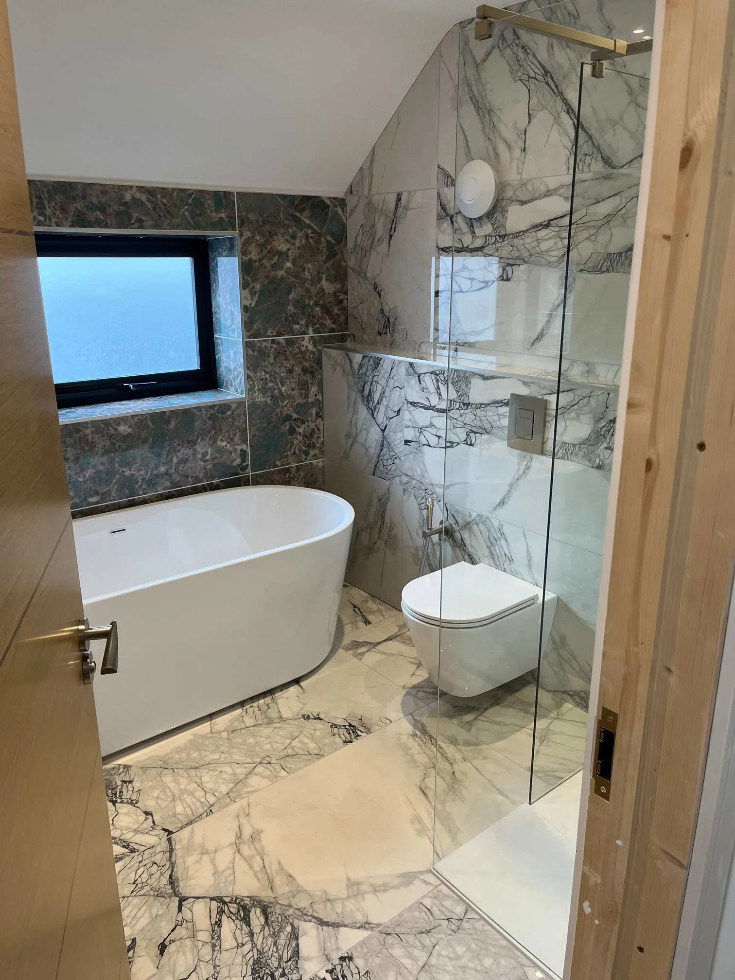 Images Totem Construction Ltd