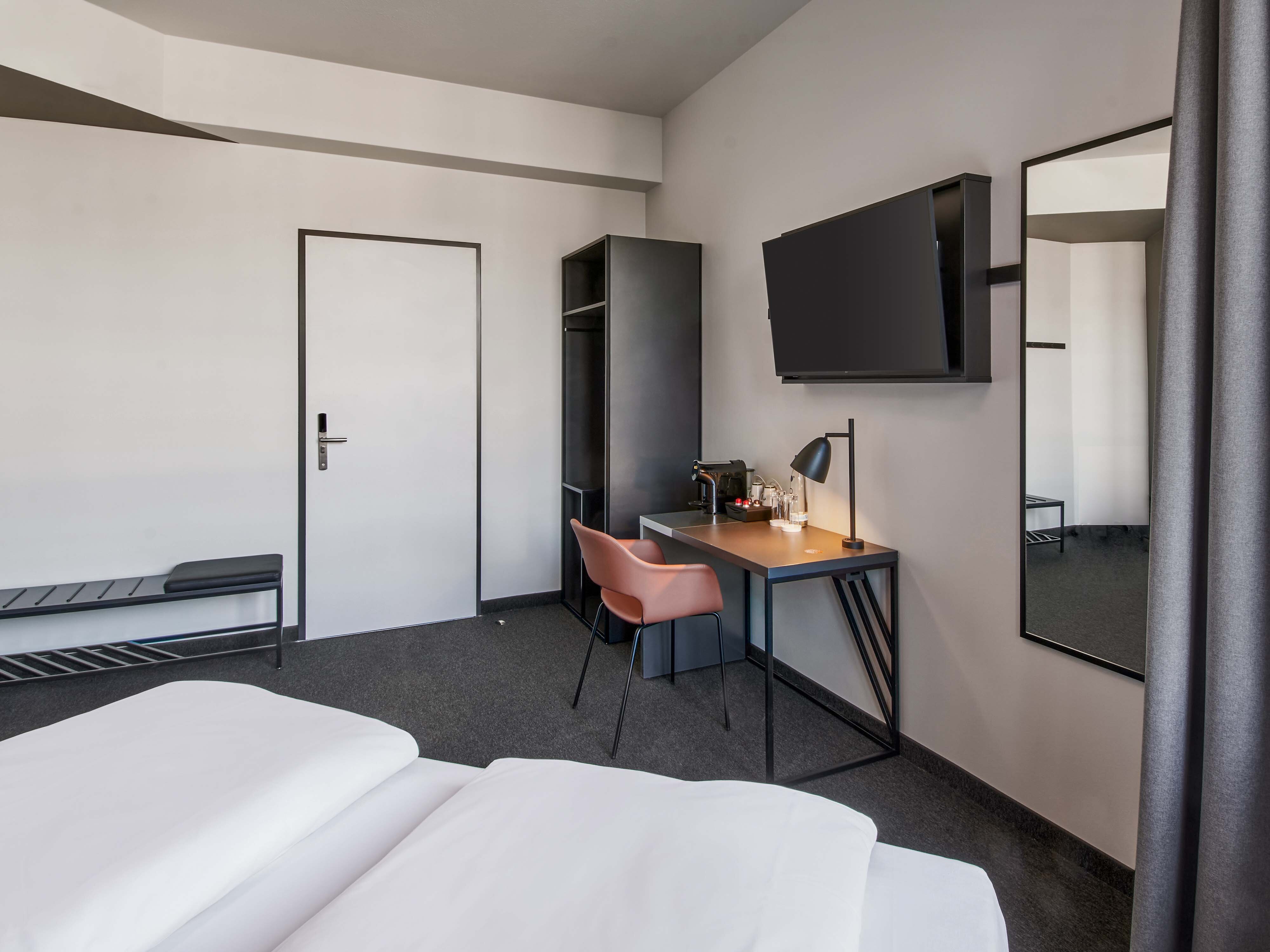 B&B HOTEL Rüsselsheim, Ferdinand Stuttmann Str. 10 in Rüsselsheim am Main