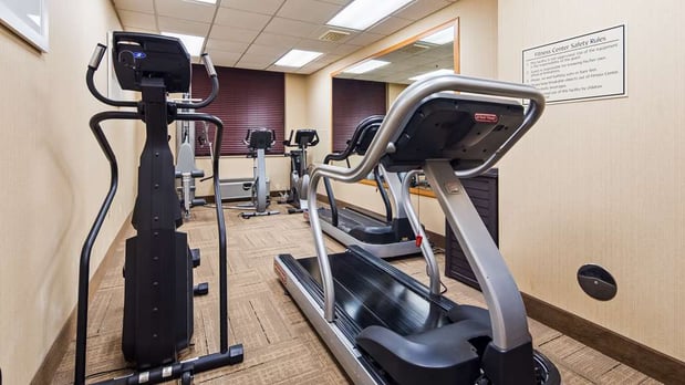 Images Best Western Airport Inn & Suites Cleveland