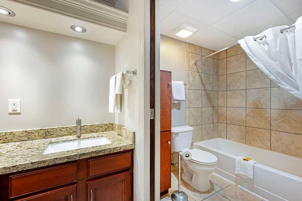 Images Best Western Plus Mid Nebraska Inn & Suites