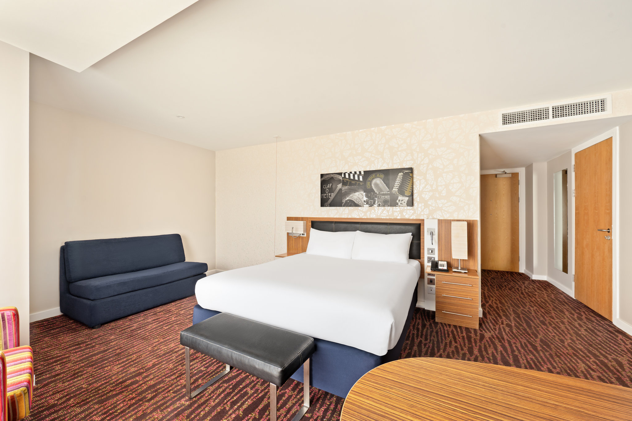 Images Holiday Inn Manchester - Mediacityuk by IHG