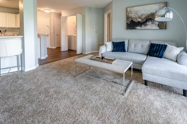 Images Creekside at Meadowbrook Apartments