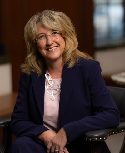 Colette Gunhus - Financial Advisor, Ameriprise Financial Services, LLC