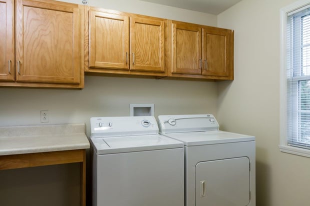 Images Saratoga Crossing Apartments & Townhomes