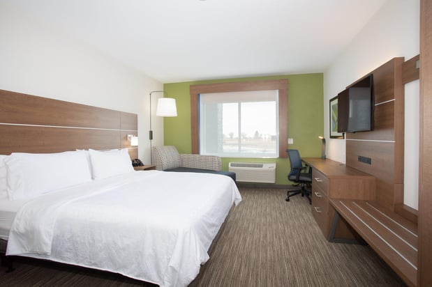 Images Holiday Inn Express & Suites Goodland I-70 by IHG