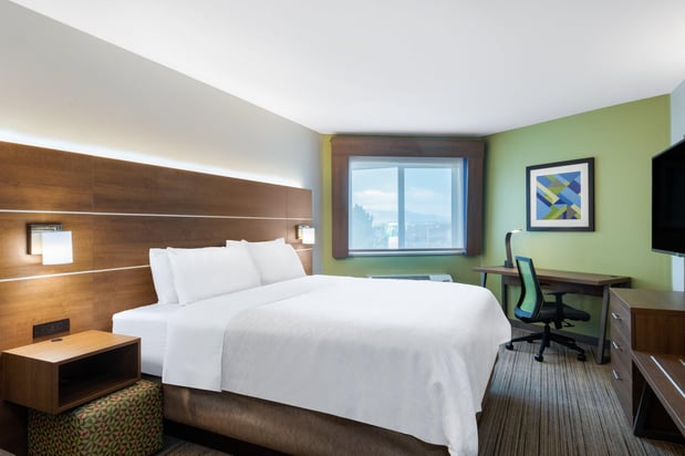 Images Holiday Inn Express & Suites Colorado Springs Airport by IHG
