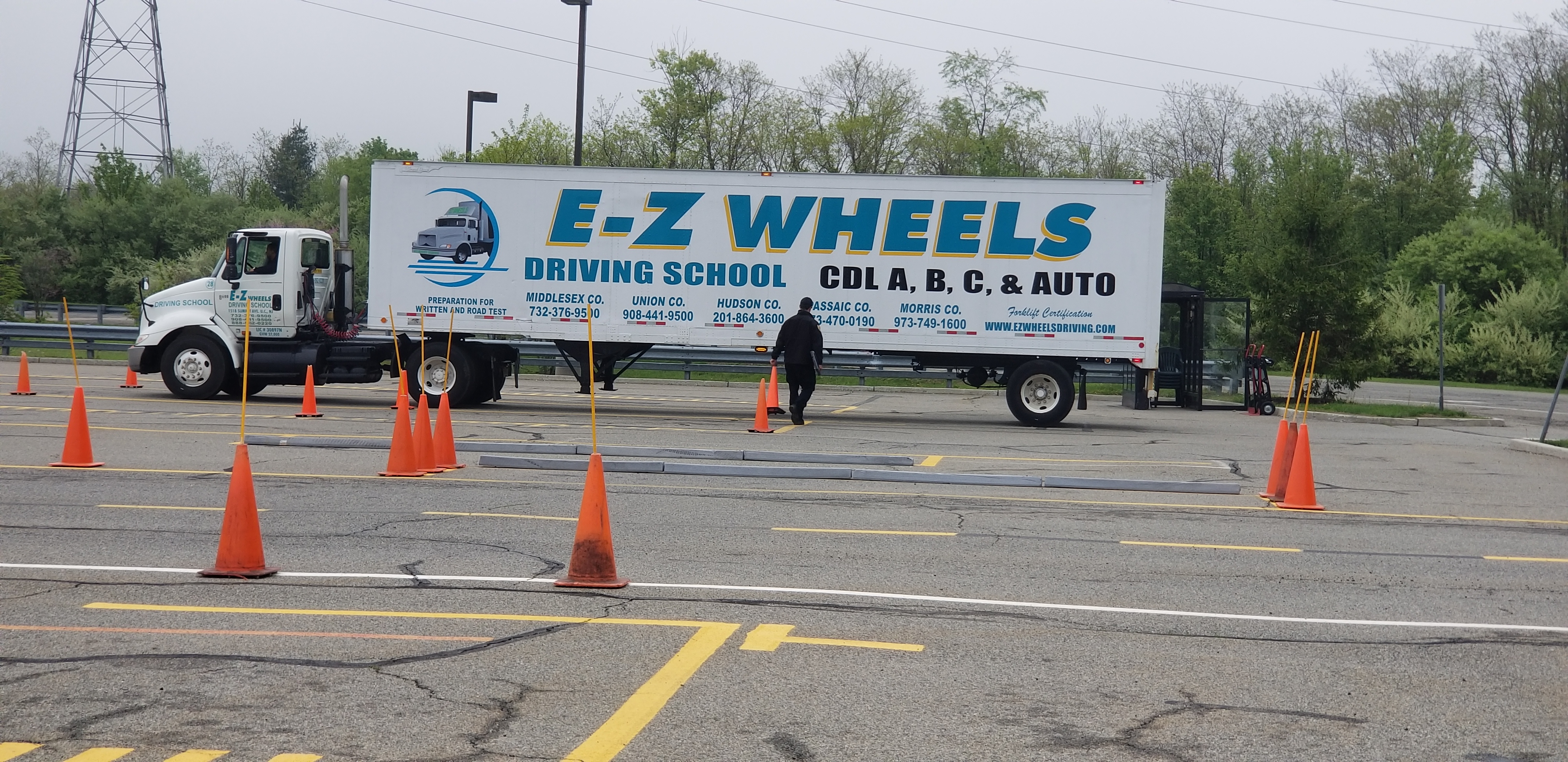 E-Z Wheels Driving School Photo