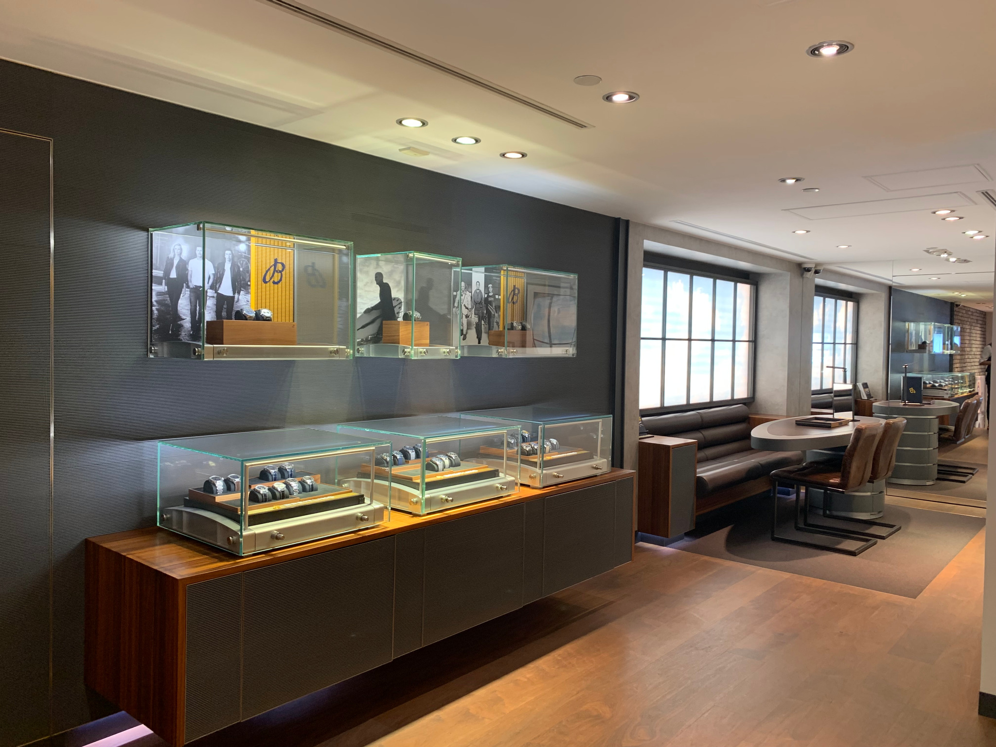 Images BREITLING BOUTIQUE HONG KONG CAUSEWAYBAY