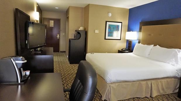 Images Holiday Inn Express & Suites Gibson, an IHG Hotel