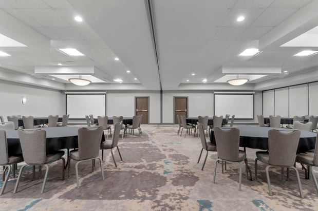 Images Holiday Inn Dubuque/Galena by IHG