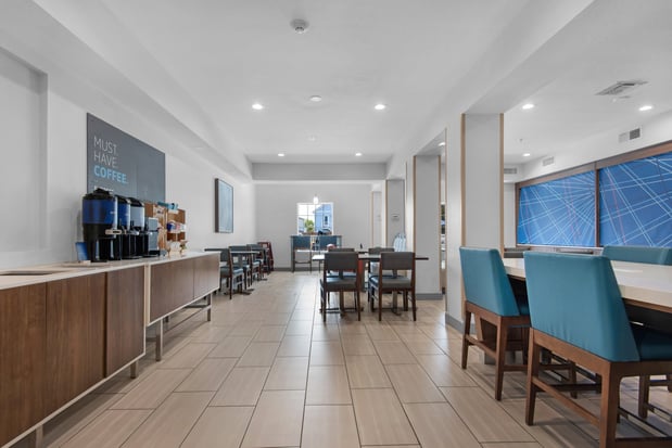 Images Holiday Inn Express & Suites Destin E - Commons Mall Area by IHG