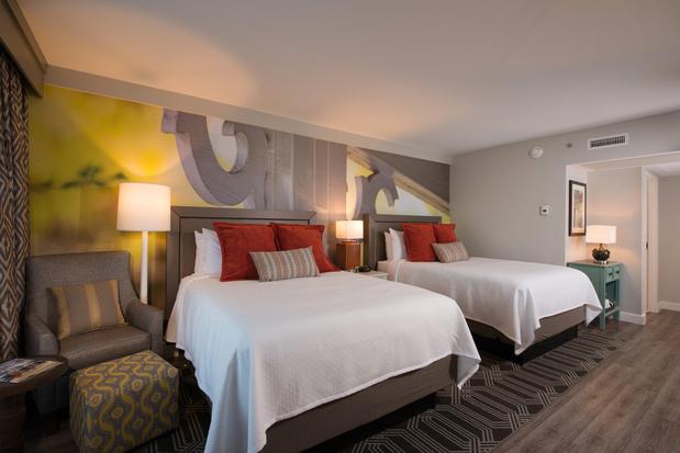 Images Hotel Indigo Atlanta - Vinings by IHG