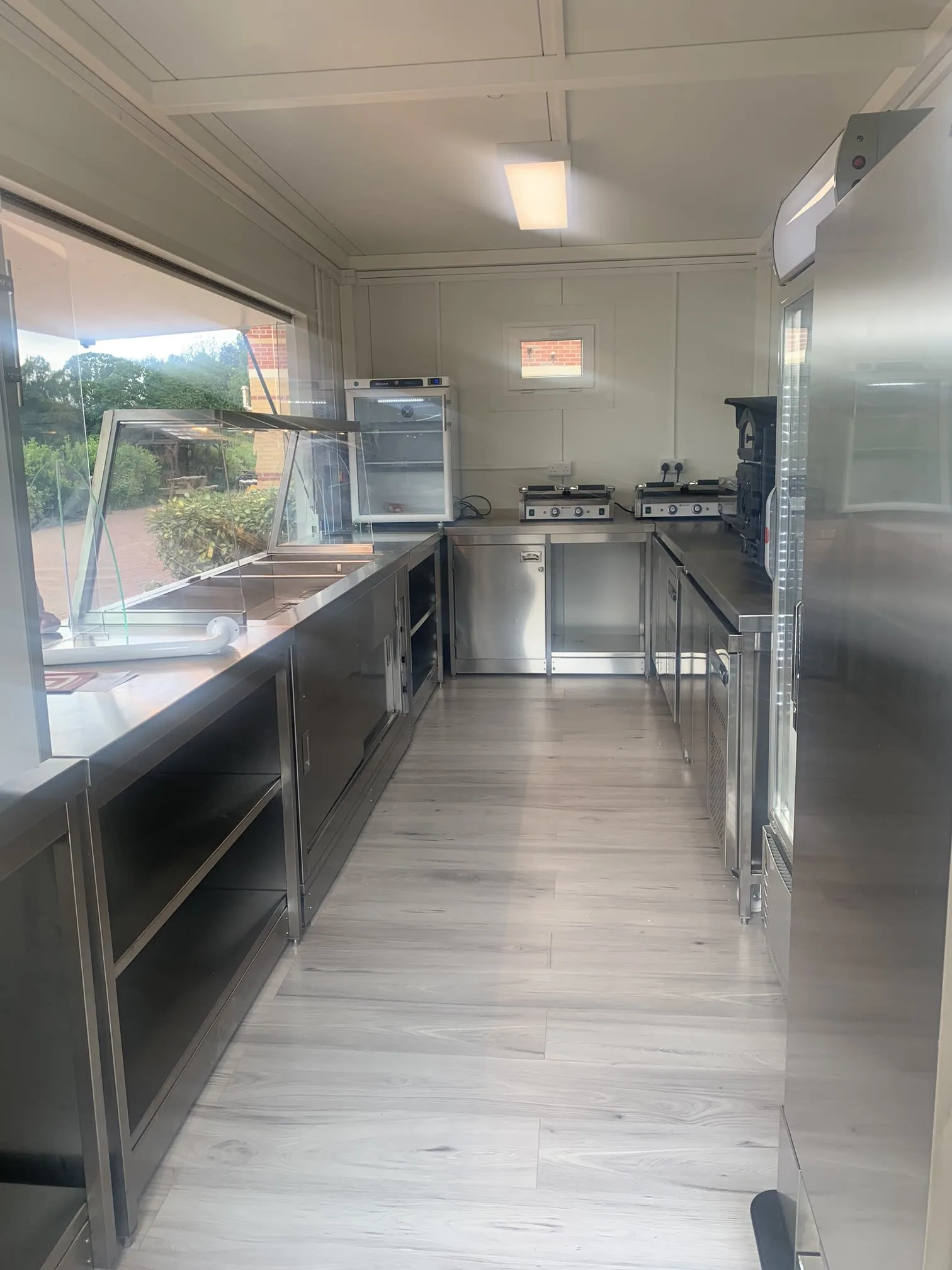 Images Advanced Catering Services Ltd