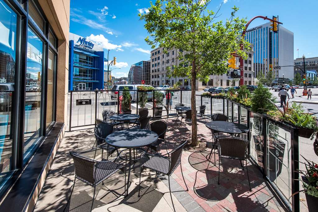 Images Hilton Garden Inn Saskatoon Downtown