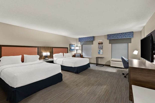 Images Hampton Inn & Suites by Hilton Petoskey