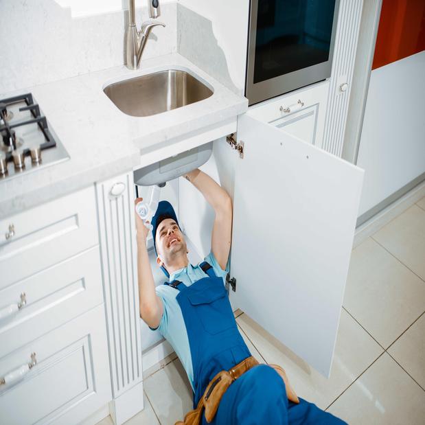 Images Free And Clear Plumbers Sarasota