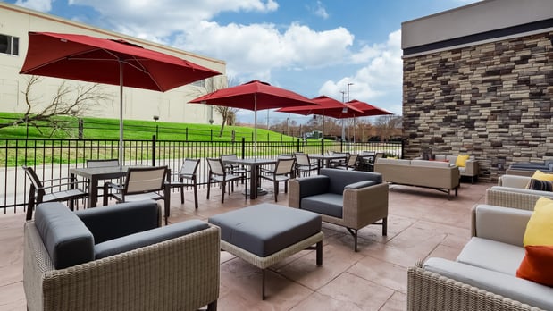 Images Holiday Inn Nashville Airport by IHG