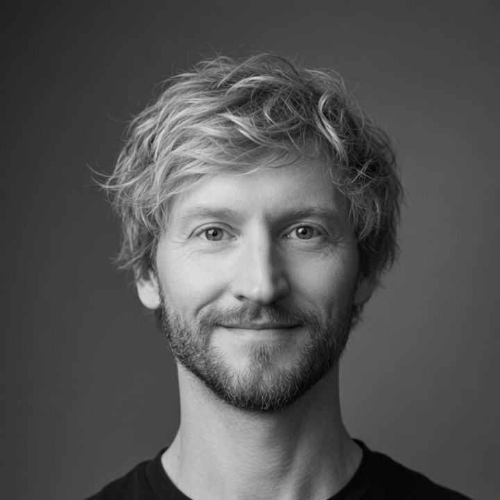 Joeffray   Coiffeur Coloriste Paris 9ème  Indépendant  chez Iconique