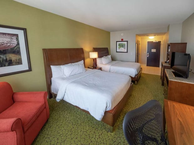 Images Hilton Garden Inn Buffalo Downtown