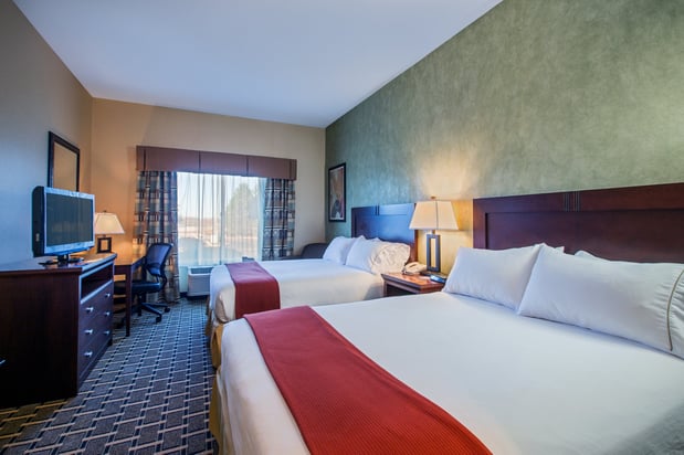 Images Holiday Inn Express & Suites Youngstown N (Warren/Niles) by IHG