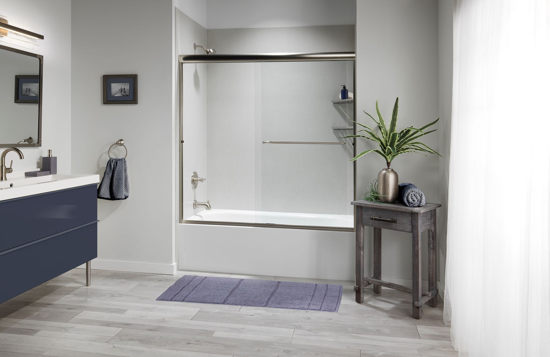 Walk-In Showers & Tubs