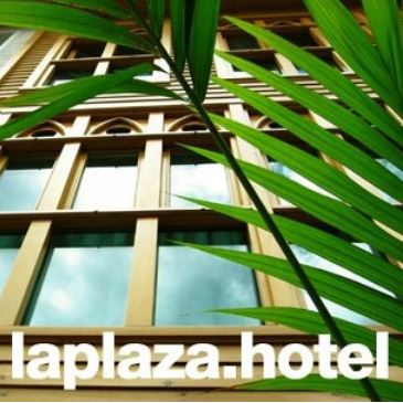 Hotel La Plaza Logo