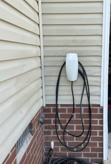 Images GreenKey EV Charging Solutions