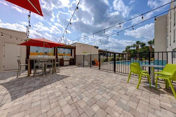 Images Home2 Suites by Hilton Orlando / International Drive South