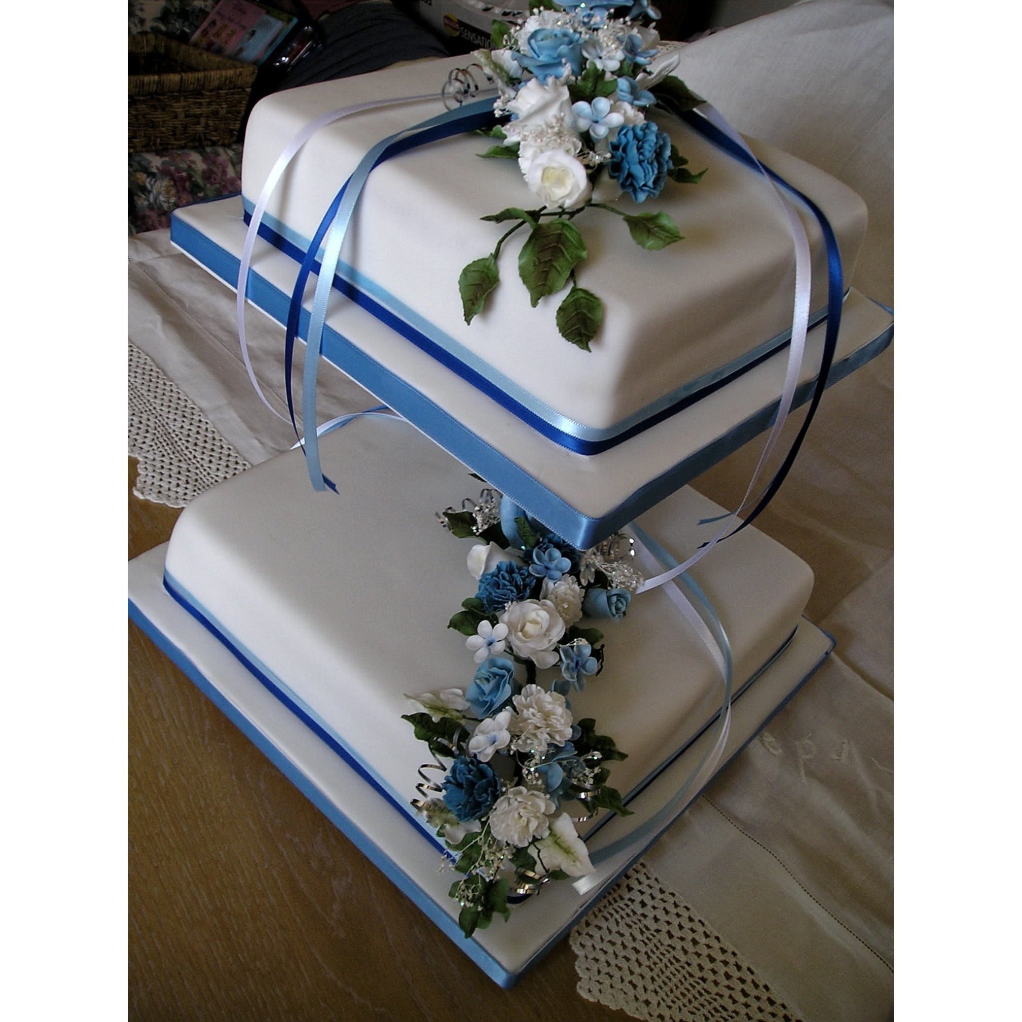 Maryrose Celebration Cakes Logo