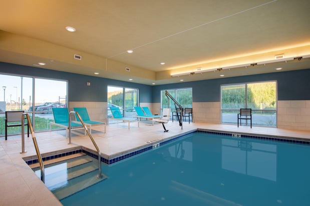 Images Holiday Inn Express & Suites Beloit by IHG