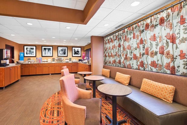 Images Hampton Inn Winfield/Teays Valley