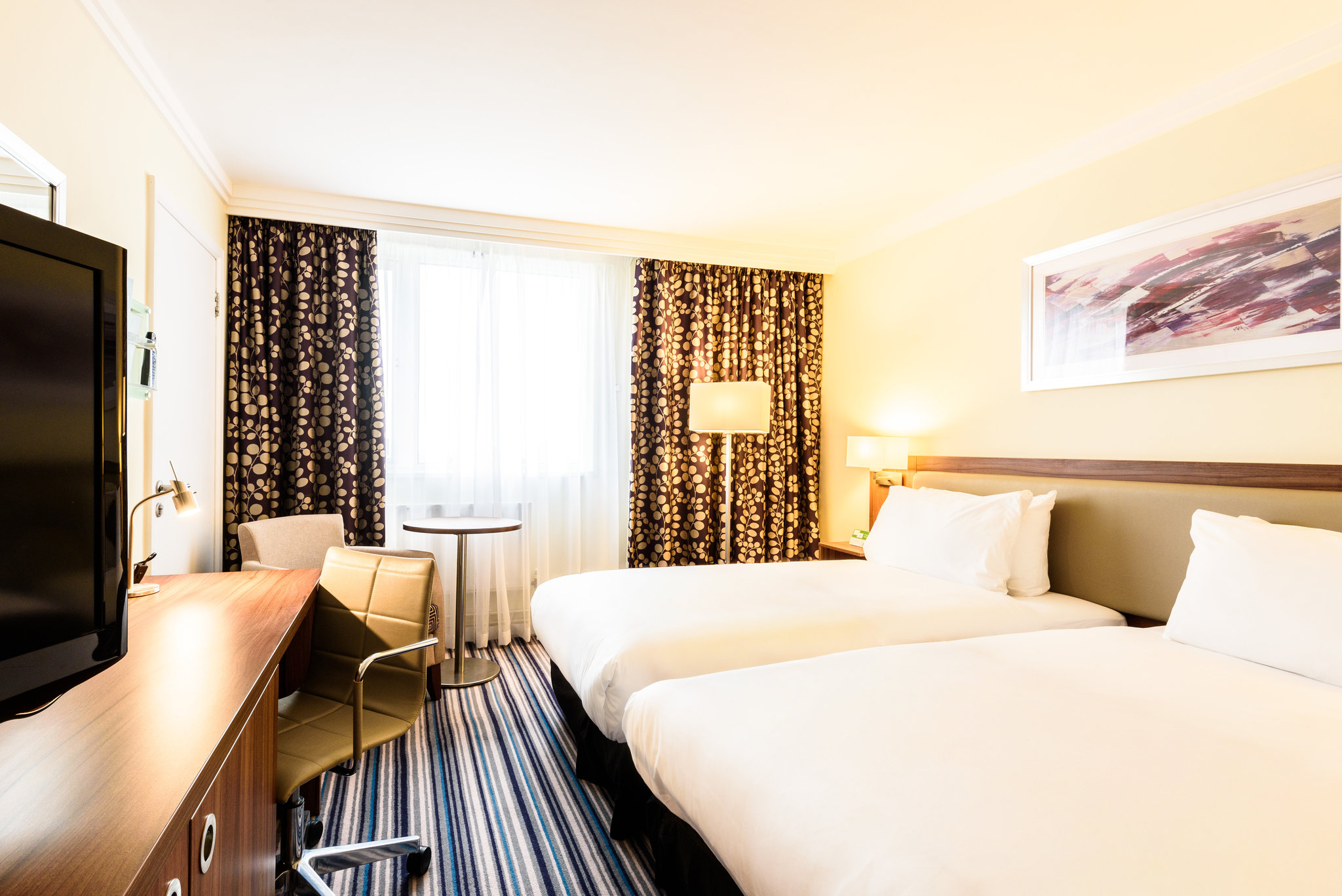 Images Holiday Inn Portsmouth by IHG