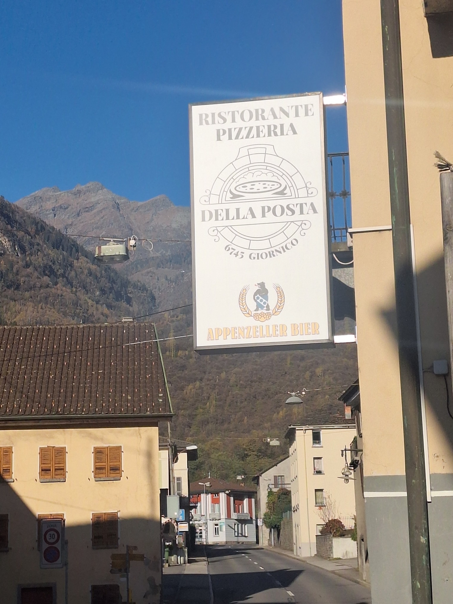 Bilder RISTORANTE PIZZERIA OSTERIA DELLA POSTA