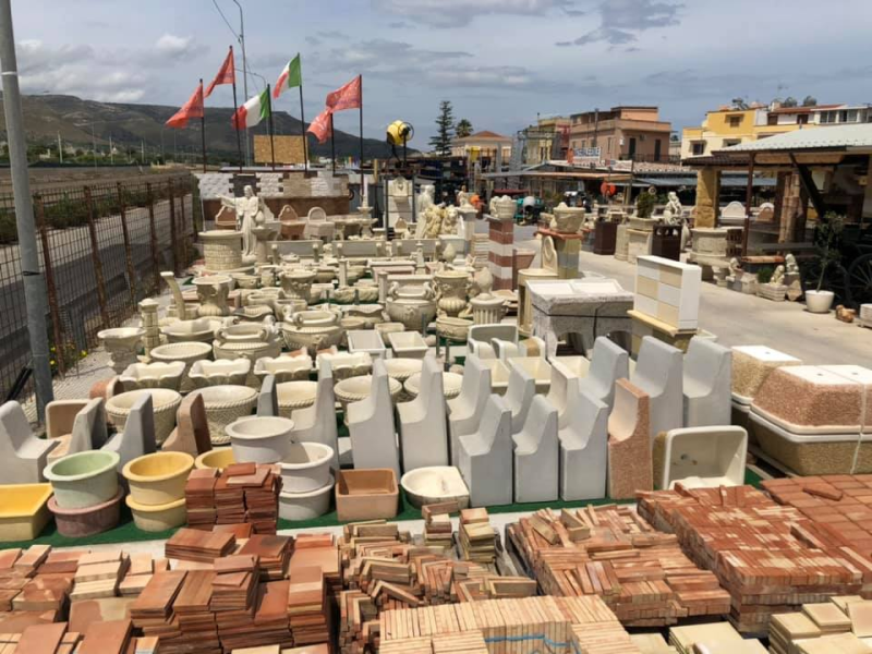 Images A.M.C.M. Materiale Edile