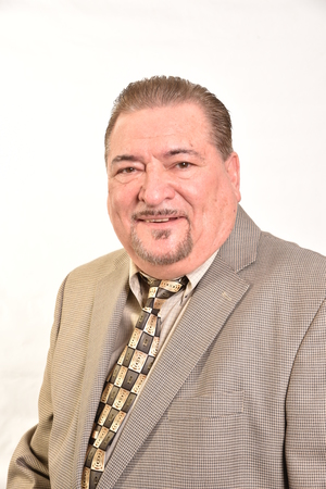 Images James Dubois, Bankers Life Agent